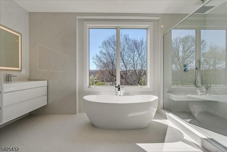 image-4022051-29.jpeg