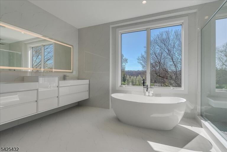 image-4022051-30.jpeg