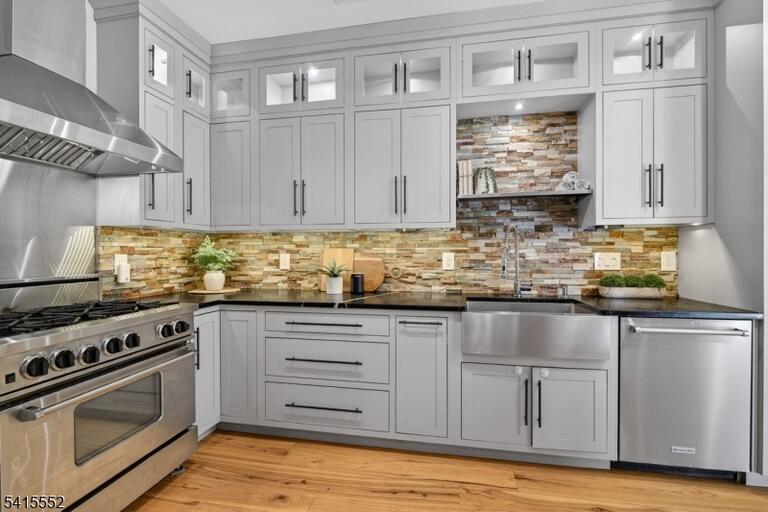 image-4022321-10.jpeg
