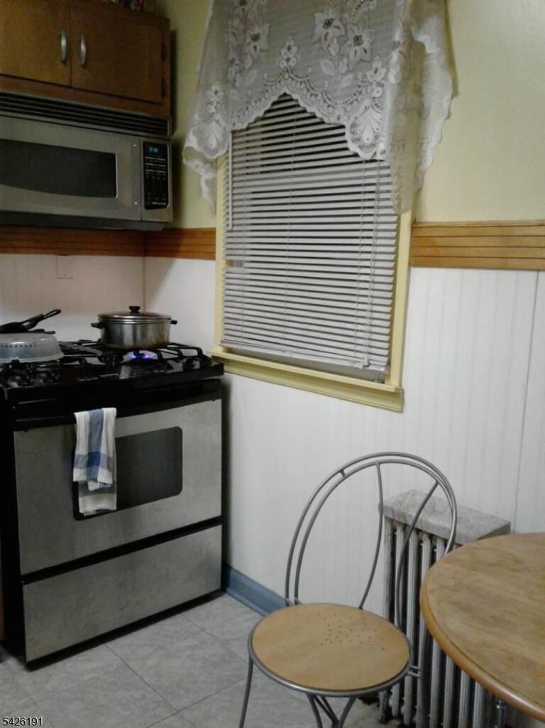 Property listing MLS 4022951 photo 6