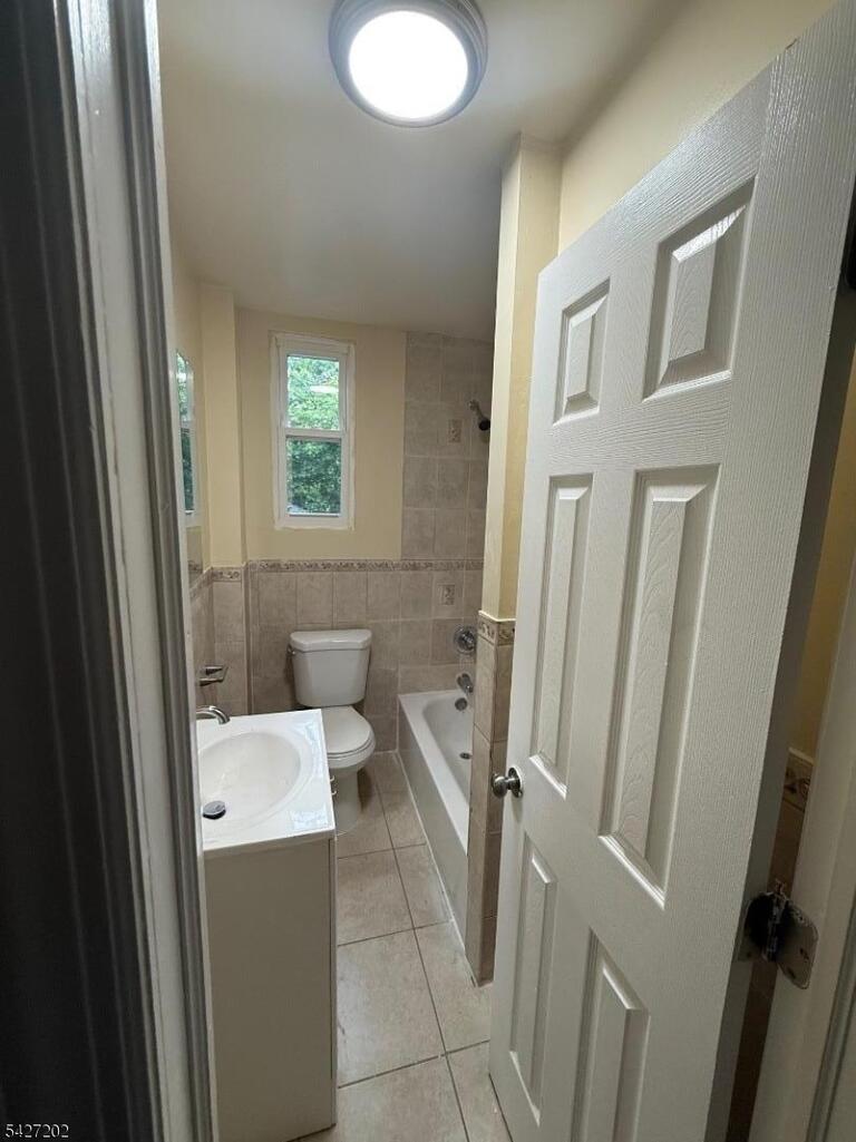 Property listing MLS 4023282 photo 10