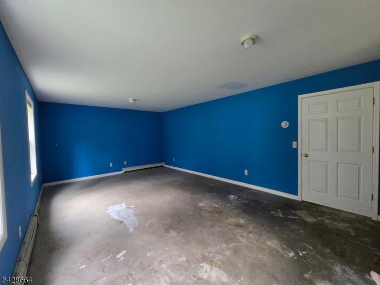 Property listing MLS 4024611 photo 14