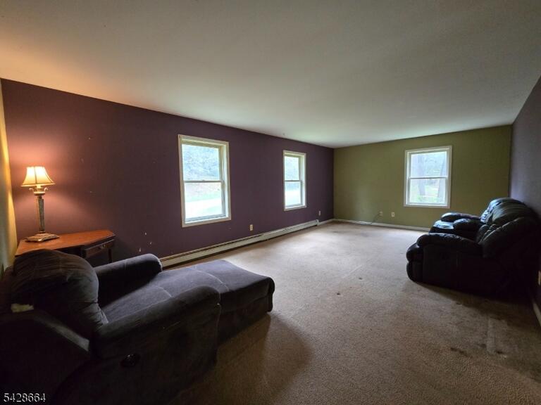 Property listing MLS 4024611 photo 3