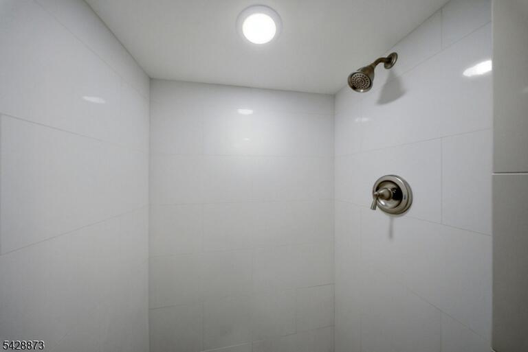 Property listing MLS 4024954 photo 26