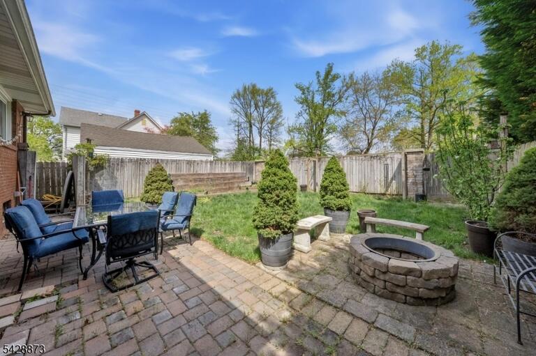 Property listing MLS 4024954 photo 30