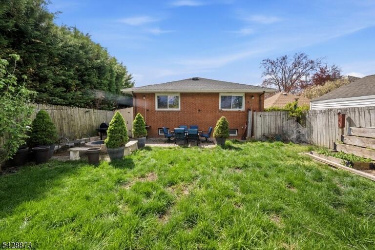 Property listing MLS 4024954 photo 33