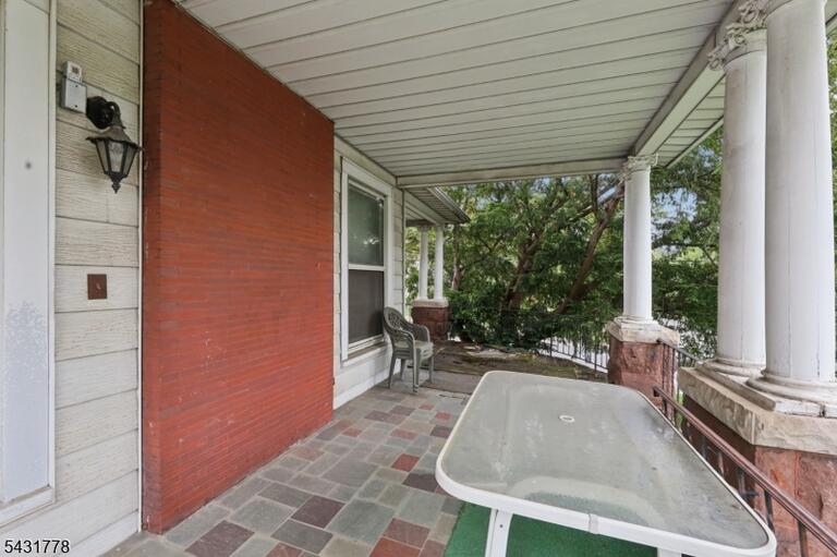 Property listing MLS 4027411 photo 8