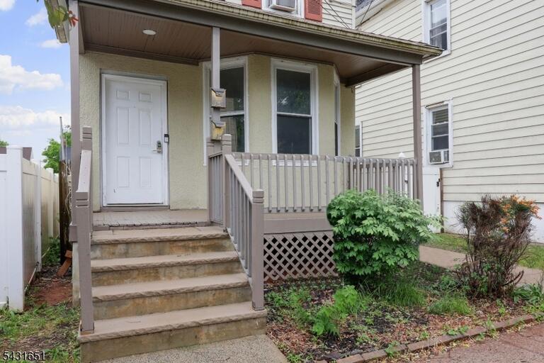 Property listing MLS 4027865 photo 3