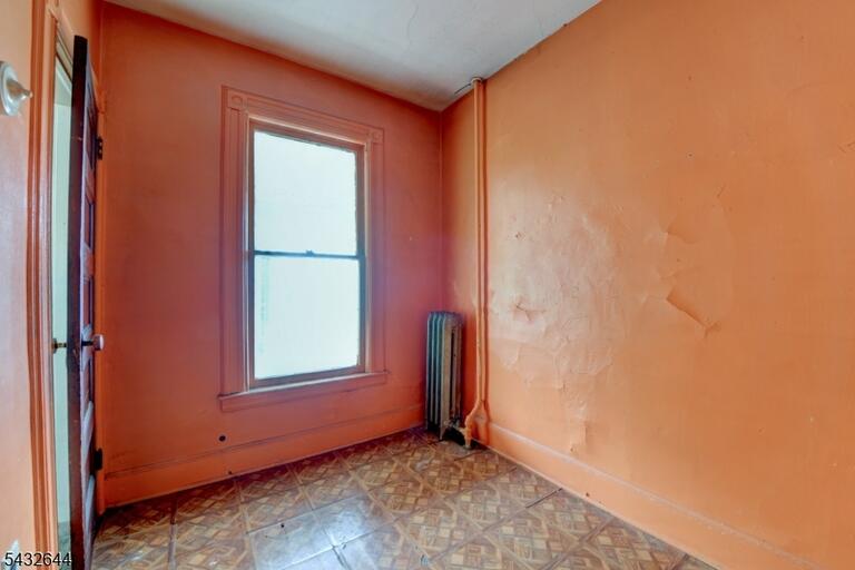 Property listing MLS 4028232 photo 30