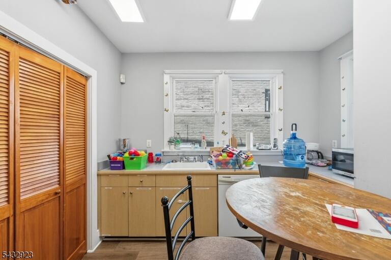 Property listing MLS 4028441 photo 9