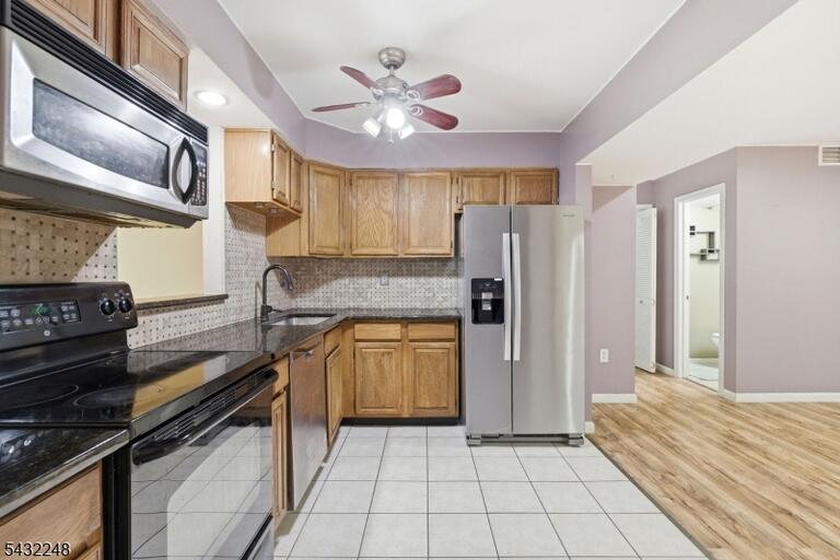 Property listing MLS 4028621 photo 6