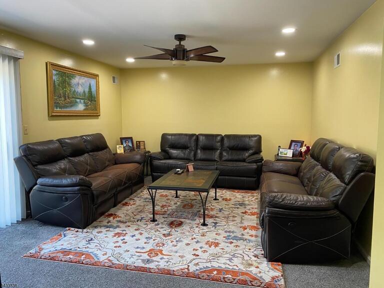 Property listing MLS 4028777 photo 6