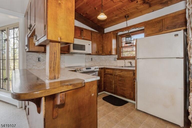 Property listing MLS 4029013 photo 14