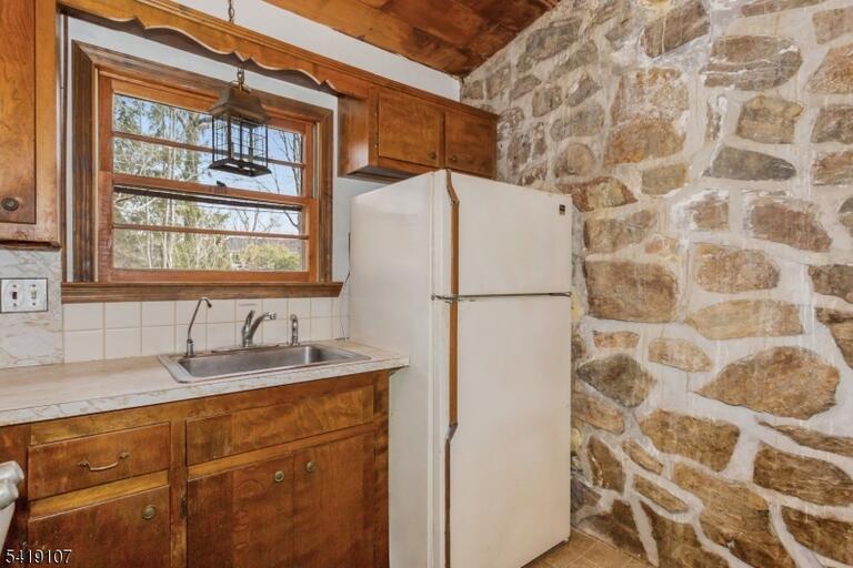 Property listing MLS 4029013 photo 15