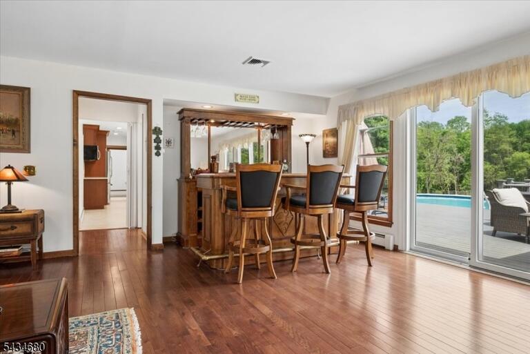 Property listing MLS 4030121 photo 7
