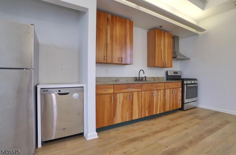 Property listing MLS 4030755 photo 9