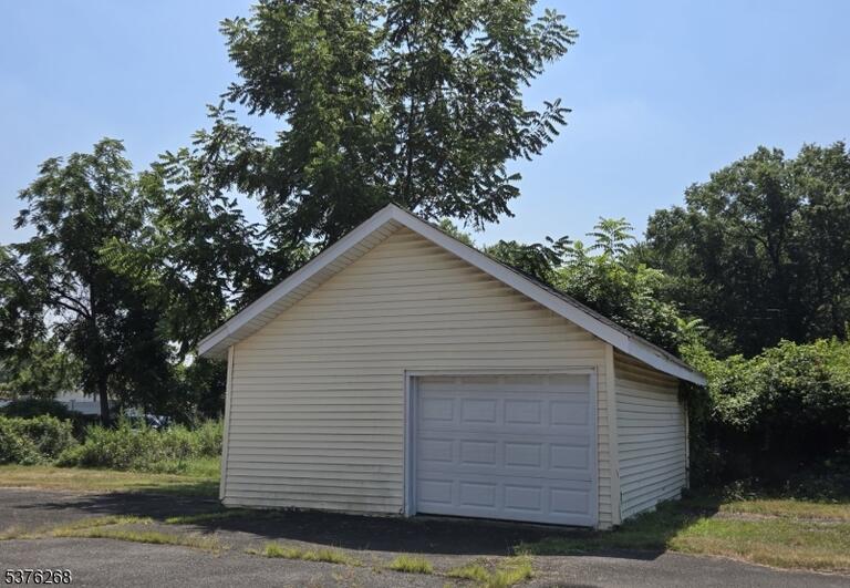 Property listing MLS 4031414 photo 4