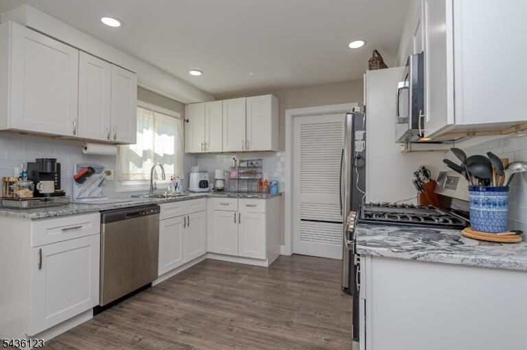 Property listing MLS 4032186 photo 10