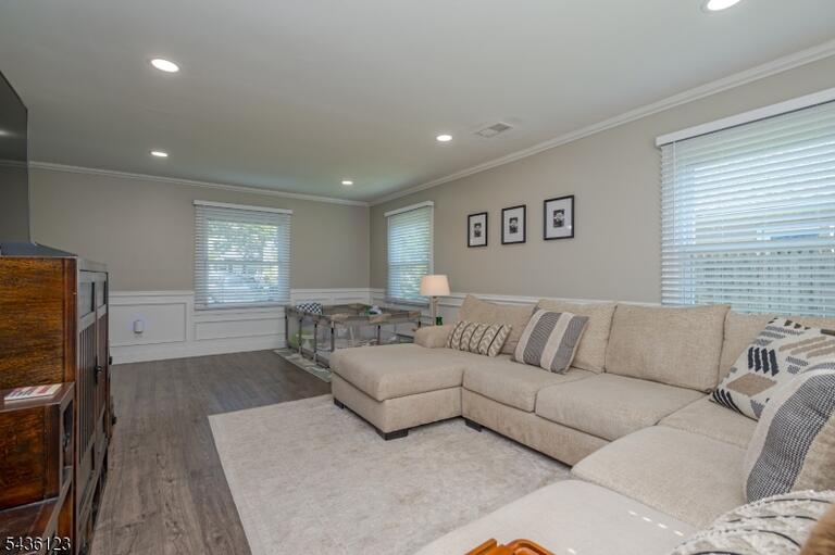 Property listing MLS 4032186 photo 5