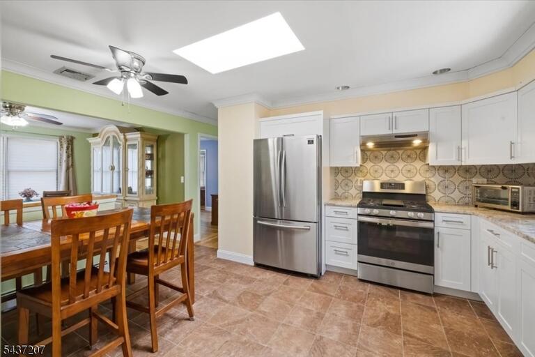 Property listing MLS 4032497 photo 8