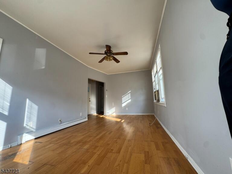Property listing MLS 4032668 photo 2