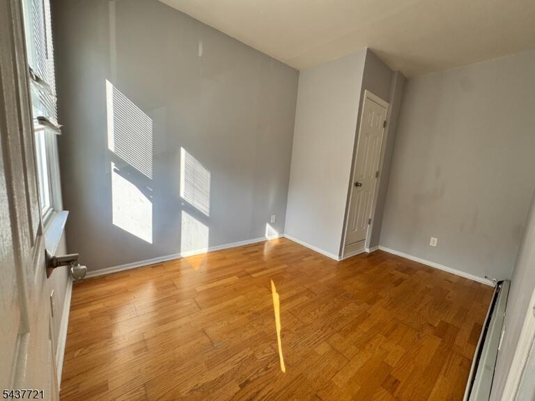 Property listing MLS 4032668 photo 5