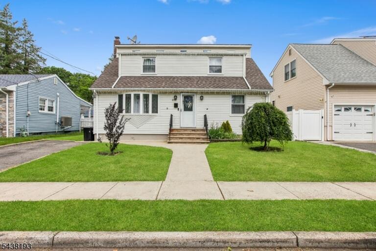 Property listing MLS 4033112 photo 1