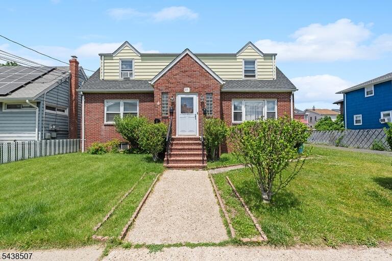 Property listing MLS 4033263 photo 1