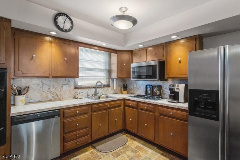 Property listing MLS 4033743 photo 13