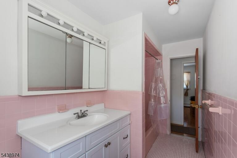 Property listing MLS 4033743 photo 26