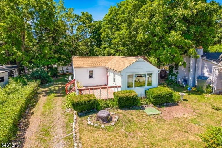 Property listing MLS 4033746 photo 1