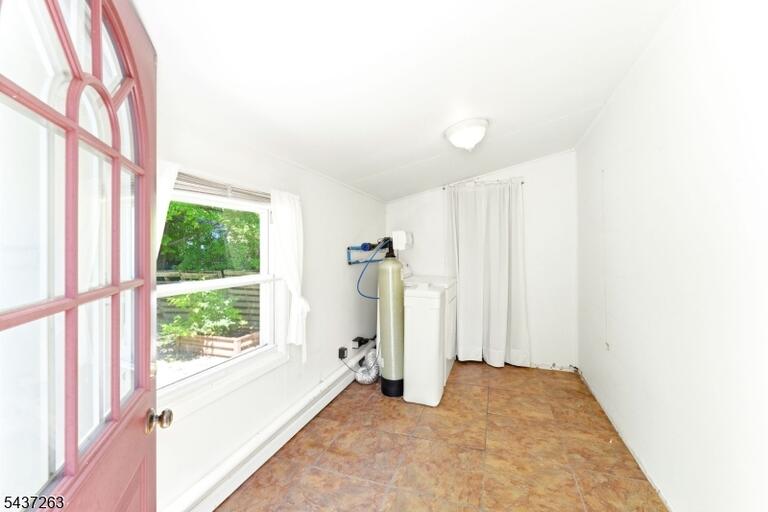 Property listing MLS 4033746 photo 6