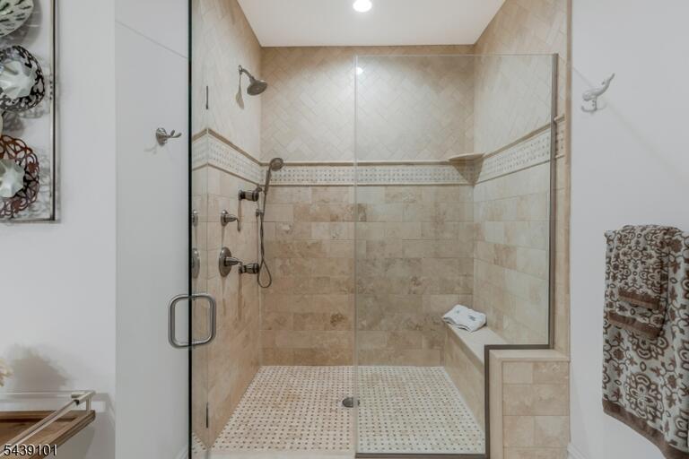 Property listing MLS 4033967 photo 12