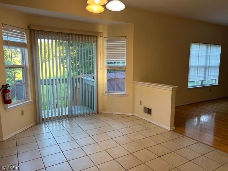 Property listing MLS 4034471 photo 6