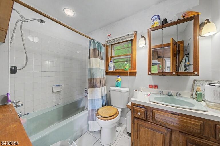 Property listing MLS 4035240 photo 8