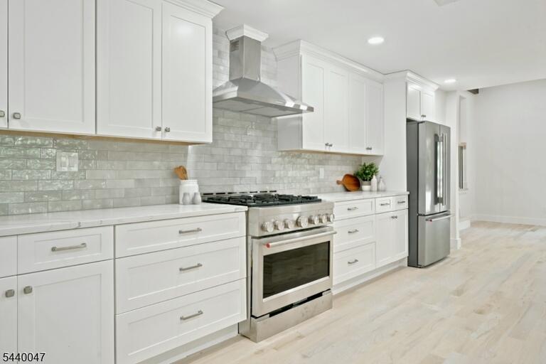 Property listing MLS 4035277 photo 18