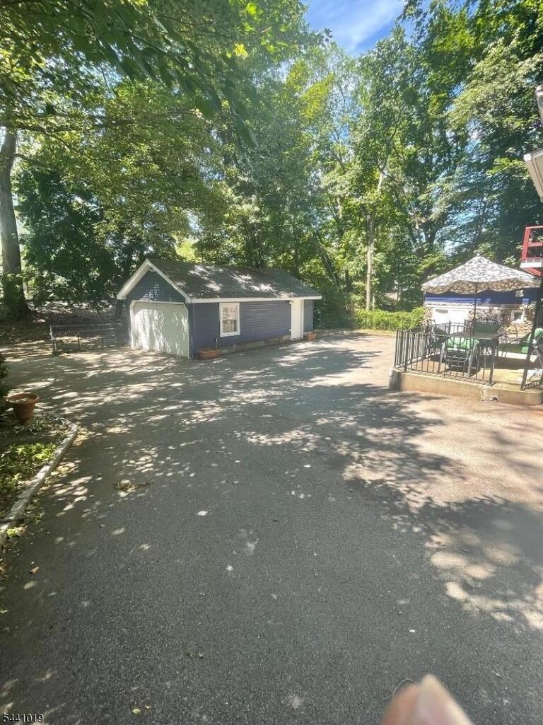 Property listing MLS 4035567 photo 27