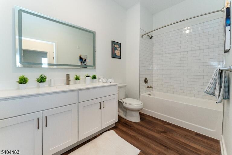 Property listing MLS 4035729 photo 8