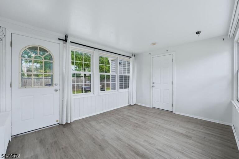 Property listing MLS 4035974 photo 19