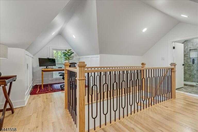 Property listing MLS 4036150 photo 28