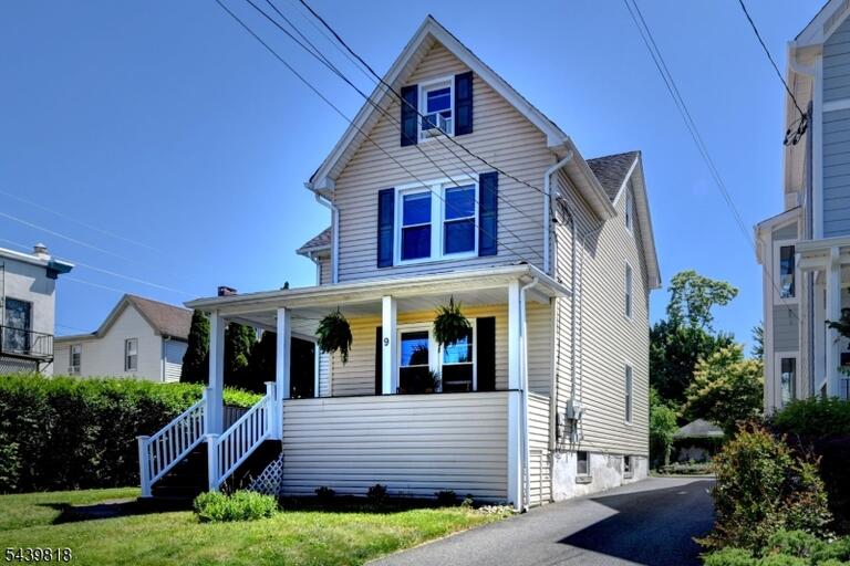 Property listing MLS 4036523 photo 2