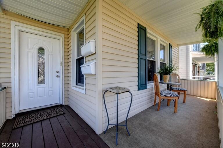 Property listing MLS 4036523 photo 3
