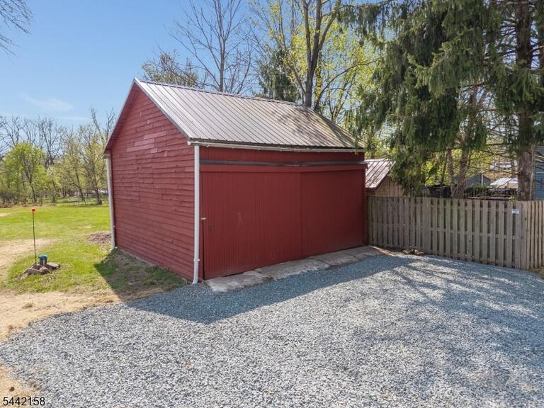 Property listing MLS 4036584 photo 10