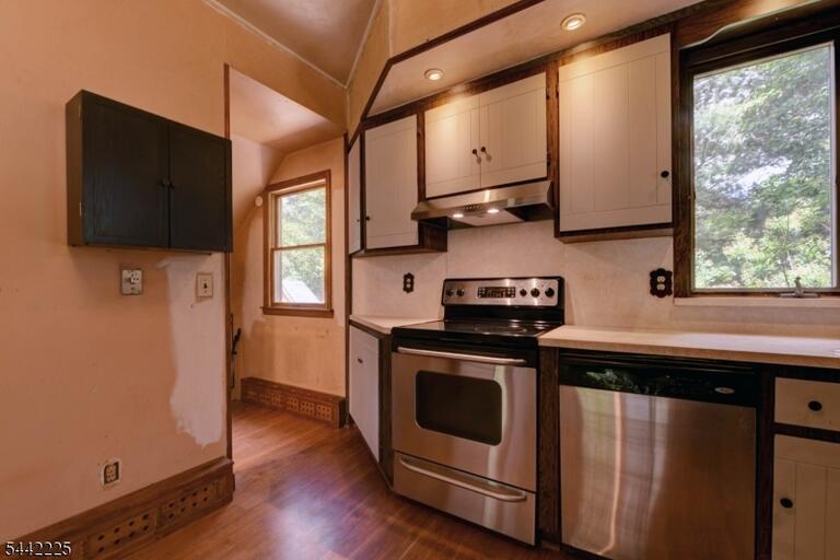 Property listing MLS 4036644 photo 7