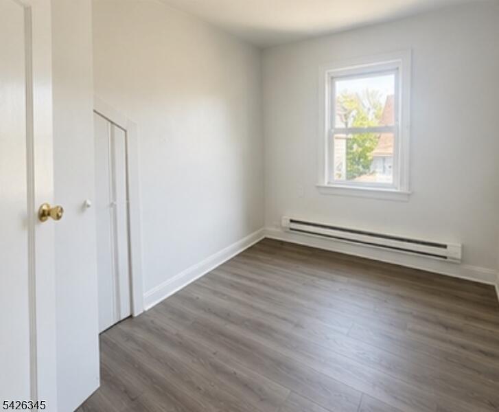 Property listing MLS 4036740 photo 4