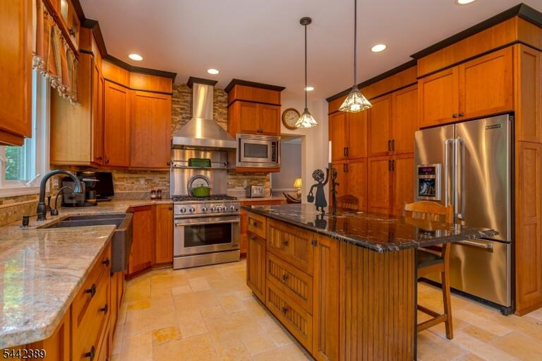Property listing MLS 4036804 photo 6