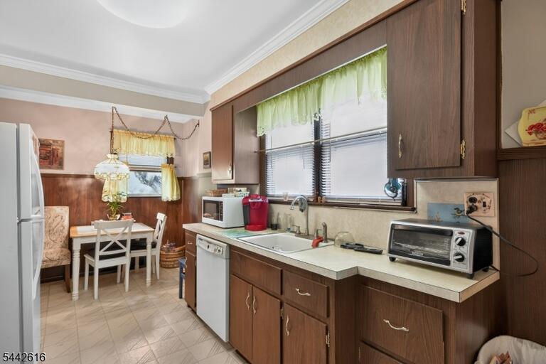 Property listing MLS 4037064 photo 8
