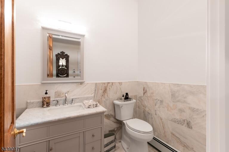 Property listing MLS 4037136 photo 43