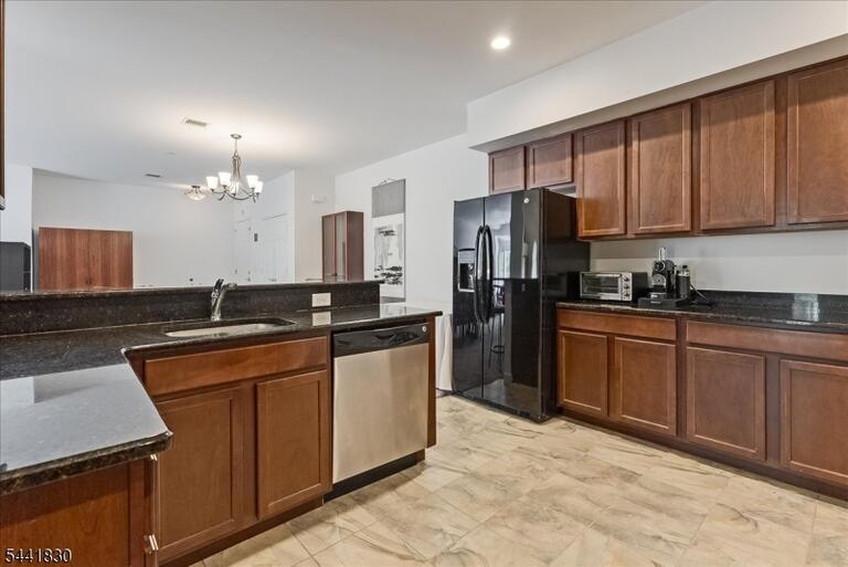 Property listing MLS 4037492 photo 17
