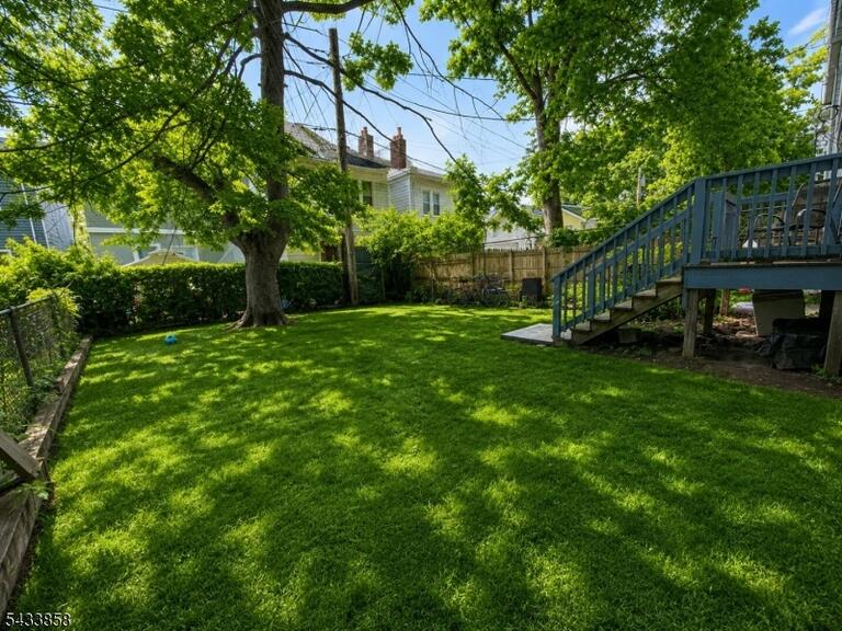 Property listing MLS 4037514 photo 19